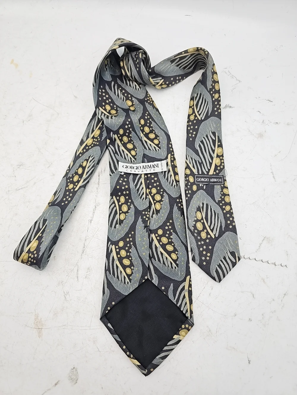 Giorgio Armani Grey & Yellow Patterned Silk Tie